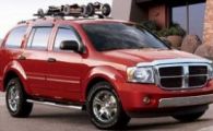 Lovin, ca un rapper american: Si-a tras un Dodge de 100.000 de euro!