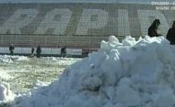 Echipele din Liga I au preluat "modelul Rapid": suporterii deszapezesc terenul pentru maine!