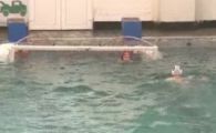 VIDEO Portarul Stelei de la polo a SCUFUNDAT poarta ca sa nu ia gol!&nbsp;:))