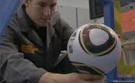 VIDEO: Kaka, Lampard si Cech au testat mingea oficiala de la CM!