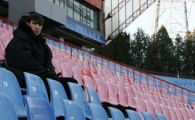 Fanii Stelei merg acasa la Piturca: "Este singurul care poate salva Steaua!"