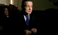 "Steaua va avea mari probleme dupa arestarea lui Becali / Credeti ca nimeni nu poate veni in locul lui?"