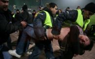 RAZBOI cu LEGEA: Fanii Stelei s-au luptat cu jandarmii si au parasit stadionul!