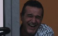 Becali: "I-am dat 50 de telefoane lui Copos ca sa rad de el!"