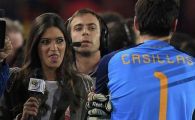 
	Intalnire de gradul III! Sara Carbonero i-a luat interviu lui Casillas dupa ce a aparat penaltyul cu Paraguay! 
