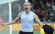 
	Iniesta, povestea omului care a scris istorie pentru Spania! Vezi ce mesaj a avut pe tricou!
