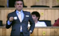 
	Cum a vazut Gigi meciul Stelei: a baut cafeaua din tribuna injurat de suporteri!
