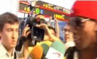 
	VIDEO / NEBUNIE la sosirea lui Ronaldinho la Barcelona!
