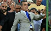 
	Becali, nebun de fericire,&nbsp;a sarbatorit ca in '86! "Aparaa Tatarusanuu!"
