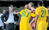 
	Fanii l-au contestat pe Caro, Porumboiu s-a sucit: "Lopez Caro ramane antrenorul nostru!"
