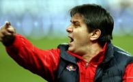 
	Primul meci al lui Lacatus va fi cu Napoli: Are o singura victorie in Europa la Steaua si 12 goluri luate! Vezi cifrele lui in Ghencea!
