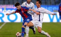 
	"Prima repriza a fost catastrofala! Dar mai bine asa decat sa pierdem ca in meciul cu Dinamo!"
