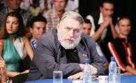 
	Lumea fotbalului, in DOLIU! Cum a trait Adrian Paunescu, omul care l-a convins pe Hagi sa revina la nationala!
