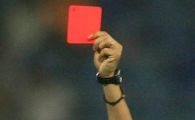 
	Premiera in arbitrajul din Romania! Centralul de la Urziceni - Timisoara a fluierat sfarsitul primei reprize in minutul 42 :))

