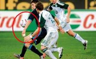 
	VIDEO Handtelaar! Vezi golul scandalos inscris cu mana de Huntelaar!
