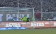 
	VIDEO! Cea mai TARE executie a zilei in Germania! Vezi ce GOL a dat singura echipa cu bar de striptease pe stadion!
