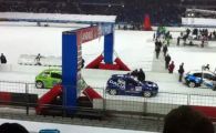 VIDEO Alain Prost a castigat cu Dacia Duster in fata a 55.000 de oameni pe Stade de France!