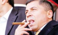 
	Cel mai mare pitic din istoria lui Dinamo s-a retras! A plecat in MAGLABESH sau are EMENANGITA? Vezi cele mai TARI PERLE ale lui Vasile Turcu! :))
