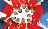 
	Mutu ii lauda pe pustii EROI de la Romania U17: "Sa fie lasati in pace, sa nu-si piarda capul cum am facut-o eu!"
