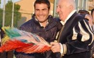 
	FOTO / Mutu, idolul copiilor din Italia! A dat startul unui turneu de juniori! Vezi ce discurs a tinut:
