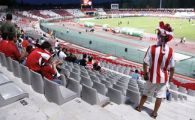 
	RUSINE mondiala! Dinamo joaca astazi cu portile inchise si fanii isi primesc banii inapoi pe bilete! Meciul se juca oricum cu tribunele goale! Vezi de ce:

