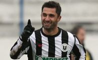 
	GENIAL! Niculescu e EXPERT: a dat cel mai tare gol din 2011 in Romania, direct din corner! Vezi cel mai frumos gol din cariera lui
