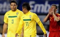 
	Neymar ar vrea sa semneze, dar transferul este blocat de un om! De ce nu poate pune mana Barcelona pe cel mai dorit brazilian!
