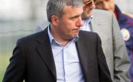
	Nationala nimanui! Hagi: "Suta la suta NU vin acum la nationala!" Adevaratele motive pentru care refuza postul de selectioner:
