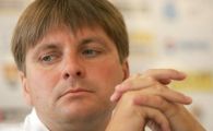 
	Dusan Uhrin jr. pleaca de la Timisoara! Vezi in ce conditii:
