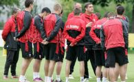 
	Dinamo are antrenor pe 3 ani! Torje si Alexe REFUZA toate ofertele din Serie A si Bundesliga ca sa ia titlul:
