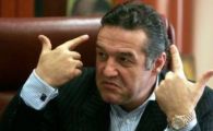 
	Teoria CONSPIRATIEI la Steaua! Dezvaluirile INCREDIBILE din culise si acuzele GRAVE care l-au facut pe Becali sa uite de prietenia cu un fost antrenor din Ghencea:
