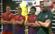 
	VIDEO Steaua si-a prezentat echipamentul din 13 sticle pentru noul sezon! "Simtim ca facem parte din elita fotbalului!"
