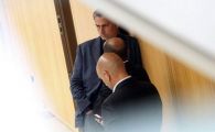 
	FOTO: Mourinho s-a dus in BLUGI la UEFA: "Hai, mai repede, ca am antrenament la 5! In Madrid!" Aroganta antrenorului:

