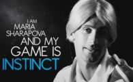 
	Super caterinca! Djokovic si-a pus peruca blonda si a facut misto de Sharapova intr-o reclama! :))
