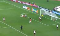 
	VIDEO! De asta e in atacul Braziliei cu Hulk, Neymar si Pato! Vezi un gol superb din FOARFECA!
