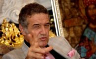 Becali, disperat sa rezolve gazonul! Scenariul de cosmar pentru Steaua: poate pierde meciul cu Schalke la masa verde