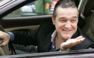 
	Becali asteapta aplauze pentru noul gazon de pe National Arena! Singura conditie pentru ca Steaua sa se intoarca in Ghencea: 
