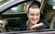 
	Becali se uita la PRO TV la AEK Larnaca - Steaua :) Mesajul care anunta FURTUNA la Steaua in cazul unui esec:
