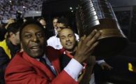 FANTASTIC! Se teme sa nu fie egalat de Messi? Pele REVINE pe teren pentru Santos la 70 de ani!!! Vezi de cand!