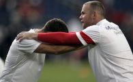 
	SOC la Manchester United! Fratele unui jucator a fost ARESTAT pentru ca a pariat pe Rooney! Cum e implicat in al doilea SCANDAL in 4 zile:

