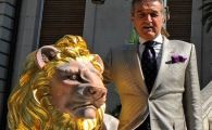 
	Becali a intrat in cantonament cu Ilie Stan inainte de derby! Cum l-a pregatit pentru meciul cu Dinamo :)
