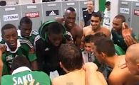 
	VIDEO: "Banel... Banel, il a tire, il marque!" Nicolita e VEDETA in vestiarul lui Saint Etienne! Vezi cum i-au cantat colegii dupa ultimul gol marcat:
