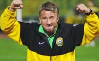 
	Daca Steaua nu l-a luat, il transfera Dan Petrescu: Da 2 milioane de euro pentru un atacant din Romania
