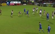 
	Multi portari s-ar fi lasat de meserie! Si-a luat 2 SUPER GOLAZO in doar cateva zile! Englezii spun ca e cel mai tare gol din 2012! VIDEO 
