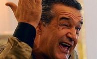 
	CFR IRONIZEAZA transferurile Stelei! Declaratia care IL SCOATE DIN MINTI pe Becali:
