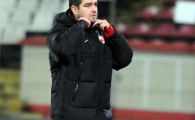 Santana CANTA fals! Ciobotariu incepe sa caute din nou jucatori! Ce transferuri anunta Nicolae Badea la Dinamo!