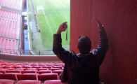 
	FOTO INCREDIBIL! Un stadion renovat din Romania a ajuns de rasul lumii! E pe lista arenelor cu cele mai mari gafe de constructie!

