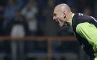 
	Un roman a intrat in ISTORIE! E in top 100 cei mai buni portari din ultimii 25 de ani! Casillas e doar pe 2! Vezi cine e cel mai bun:
