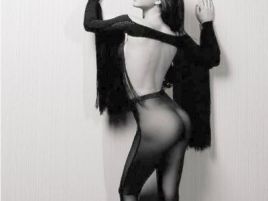 Oglinda-oglinjoara, cine e cea mai golasa din tara. Inna si Antonia ar putea inlocui cu succes utilajele de deszapezire. FOTO
Oglinda-oglinjoara, cine e cea mai golasa din tara. Inna si Antonia ar putea inlocui cu succes utilajele de deszapezire. FOTO