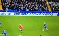 
	FOTO INCREDIBIL: Chelsea s-a facut de ras singura cu Manchester United! Imaginea care i-a enervat pe fani
